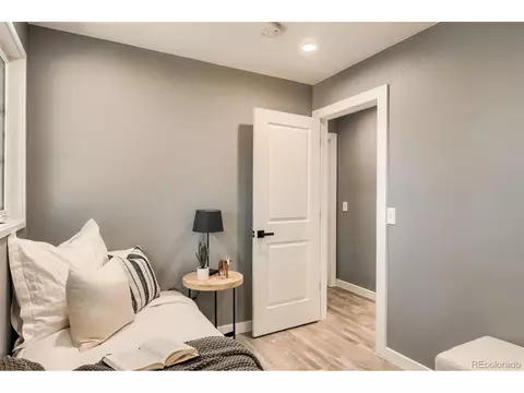 4001 E Cornell Ave, Denver, CO 80222 photo 27