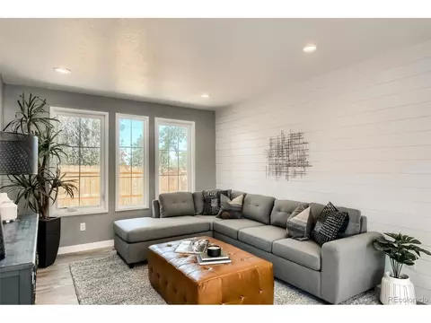 4001 E Cornell Ave, Denver, CO 80222 photo 3