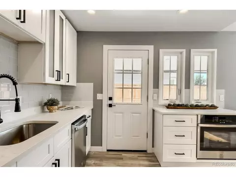 4001 E Cornell Ave, Denver, CO 80222 photo 13