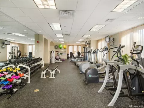 400 E 3rd Ave #1702, Denver, CO 80203 photo 38