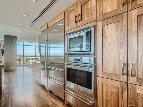 400 E 3rd Ave #1702, Denver, CO 80203 photo 11