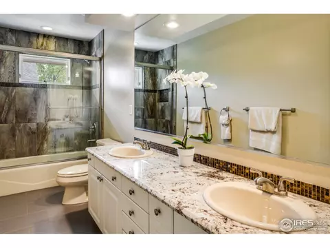 7331 S Meadow Ct, Boulder, CO 80301 photo 22