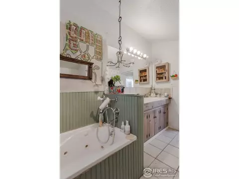 404 E Baseline Rd, Lafayette, CO 80026 photo 18