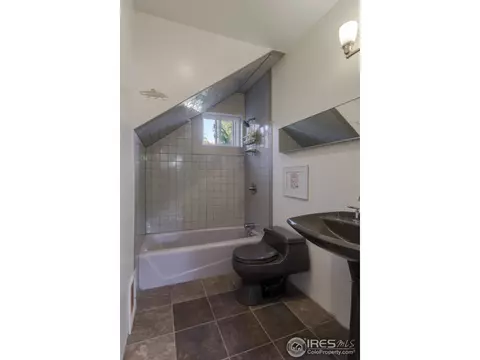 404 E Baseline Rd, Lafayette, CO 80026 photo 6