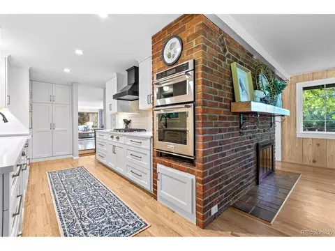 5465 W Ontario Ave, Littleton, CO 80128