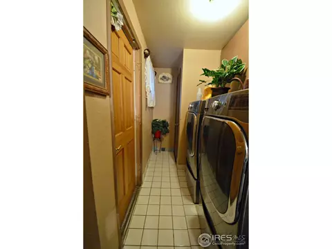 441 E 4th Ave, Longmont, CO 80504 photo 3