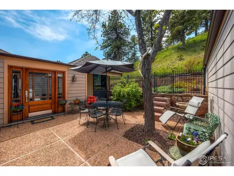 71 Acorn Ln, Boulder, CO 80304 photo 2