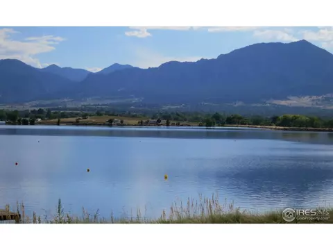 6738 Lakeview Dr, Boulder, CO 80303 photo 4
