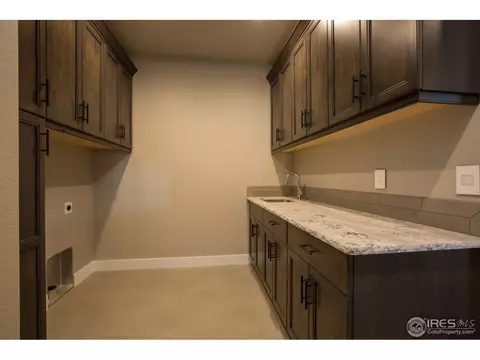 2002 Vineyard Dr, Windsor, CO 80550 photo 11