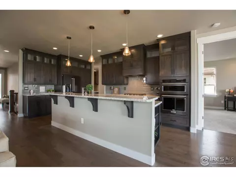 2002 Vineyard Dr, Windsor, CO 80550 photo 8