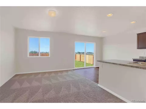 47359 Iris Ave, Bennett, CO 80102 photo 5