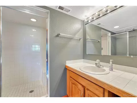 Undisclosed, Denver, CO 80231 photo 22