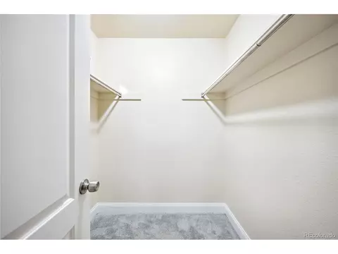 9067 E Oxford Dr, Denver, CO 80237 photo 15
