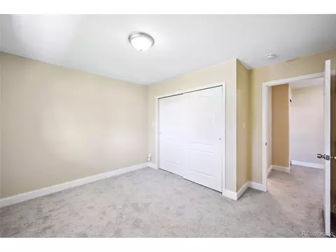 9067 E Oxford Dr, Denver, CO 80237 photo 20