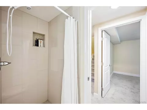 9067 E Oxford Dr, Denver, CO 80237 photo 27