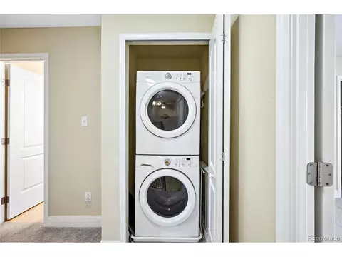 9067 E Oxford Dr, Denver, CO 80237 photo 18