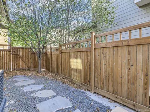 11027 E 28th Pl, Denver, CO 80238 photo 21