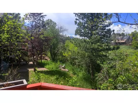 762 Ithaca Dr, Boulder, CO 80305 photo 2