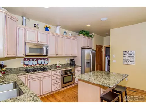 8438 Devinney Ct, Arvada, CO 80005 photo 6