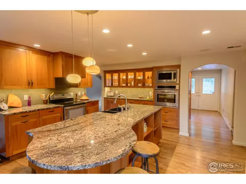 7087 Carter Trl, Boulder, CO 80301 photo 9