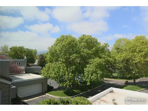 4688 Macarthur Ln, Boulder, CO 80303 photo 2