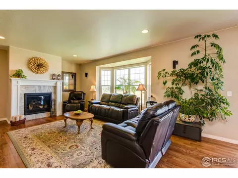 10475 Bountiful St, Firestone, CO 80504 photo 6