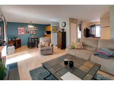 4084 Greenbriar Blvd, Boulder, CO 80305 photo 3