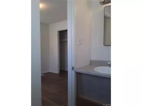 559 Ursula St, Aurora, CO 80011 photo 10