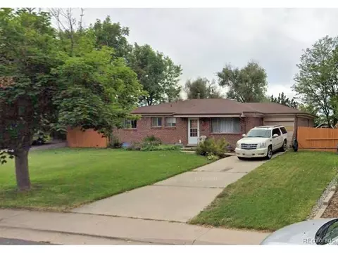 559 Ursula St, Aurora, CO 80011 photo 2