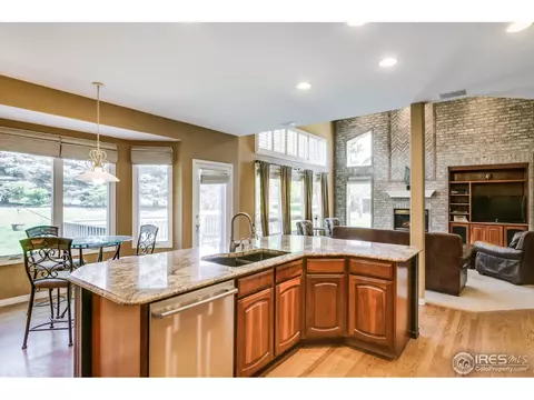 5733 Fig Way, Arvada, CO 80002 photo 9