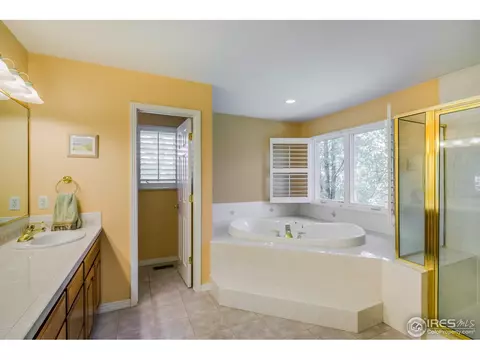 5733 Fig Way, Arvada, CO 80002 photo 13