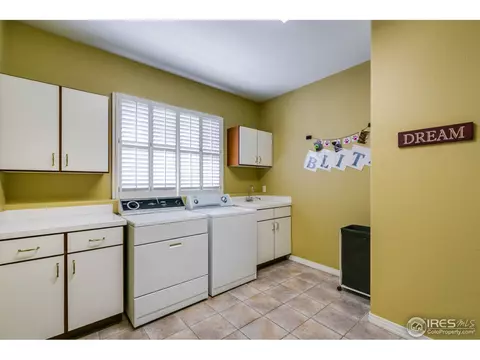 5733 Fig Way, Arvada, CO 80002 photo 23