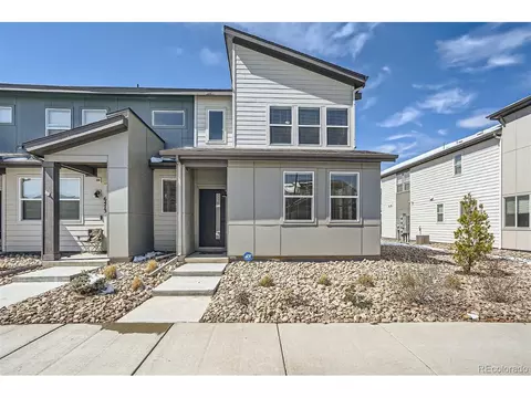 6475 N Ceylon Ct, Denver, CO 80249 photo 1