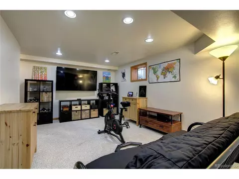 926 E 132nd Cir, Thornton, CO 80241 photo 32