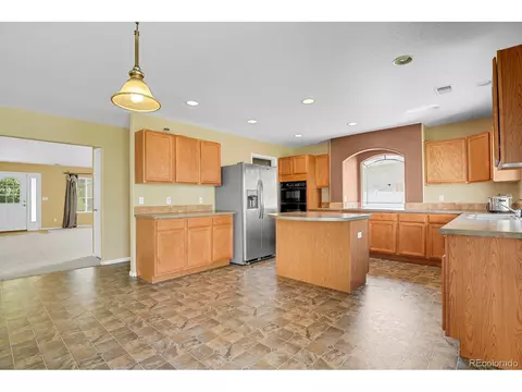 4865 Perth St, Denver, CO 80249 photo 7