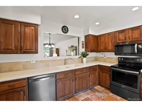 7925 W Layton Ave #403, Littleton, CO 80123