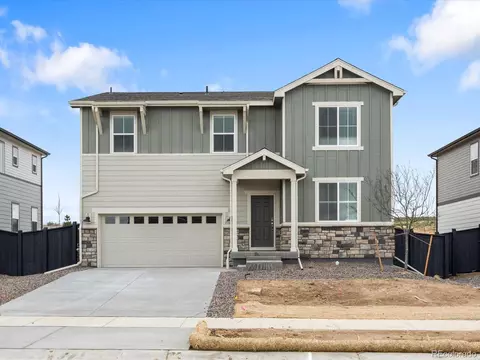 7316 27th Street Ln, Greeley, CO 80634