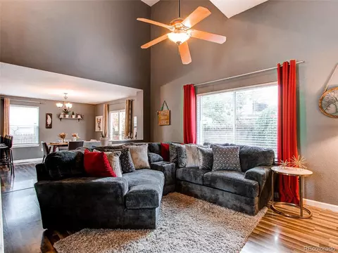 21712 E Kent Dr, Aurora, CO 80018 photo 3