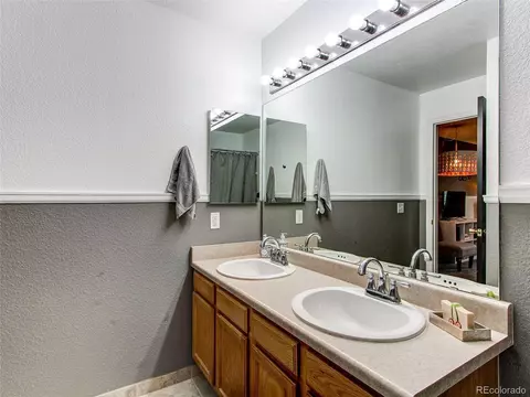 21712 E Kent Dr, Aurora, CO 80018 photo 27