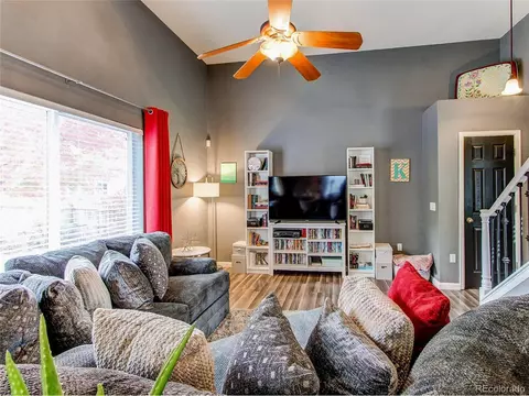 21712 E Kent Dr, Aurora, CO 80018 photo 4