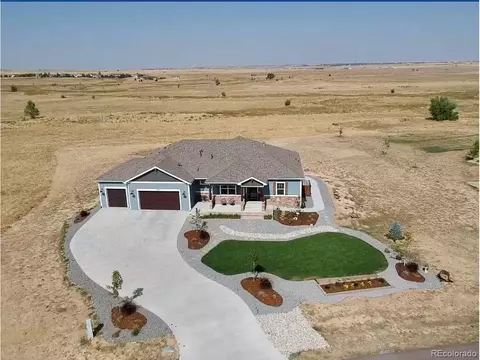989 Pinehurst Ct, Bennett, CO 80102 photo 1