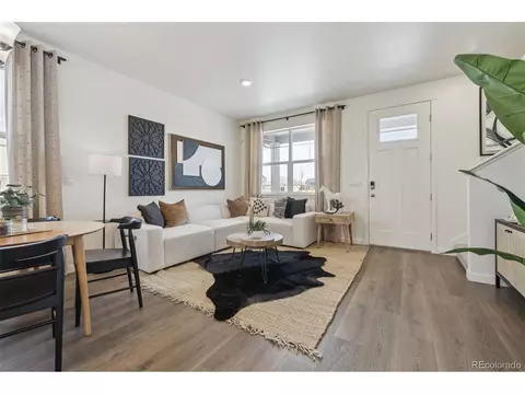 22375 E 6th Ave, Aurora, CO 80018 photo 3
