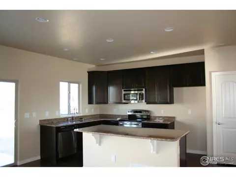 541 Wrangell Ln, Berthoud, CO 80513 photo 3