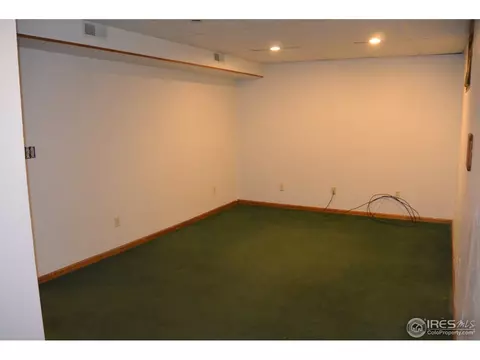 281 S Cherry St, Bennett, CO 80102 photo 8