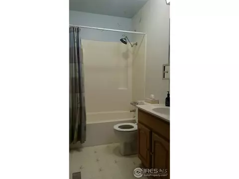 606 W Apache Dr, Yuma, CO 80759 photo 9