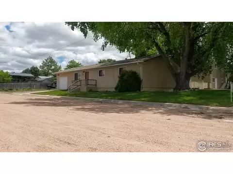 606 W Apache Dr, Yuma, CO 80759 photo 2