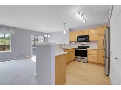 1998 E 102nd Cir, Thornton, CO 80229 photo 9