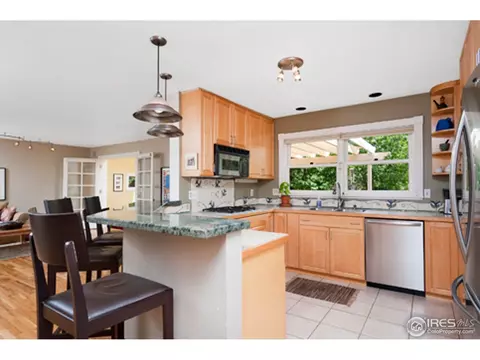 990 Grape Ave, Boulder, CO 80304 photo 4