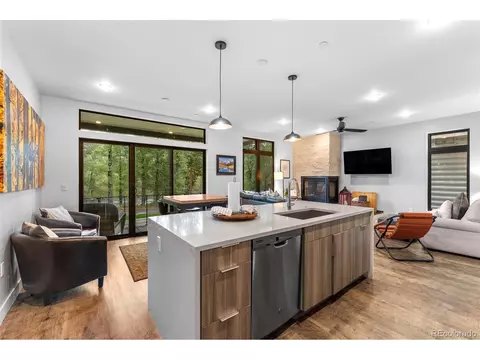 930 Blue River Pkwy #7-714, Silverthorne, CO 80498