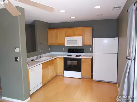 5315 E 100th Dr, Thornton, CO 80229 photo 4